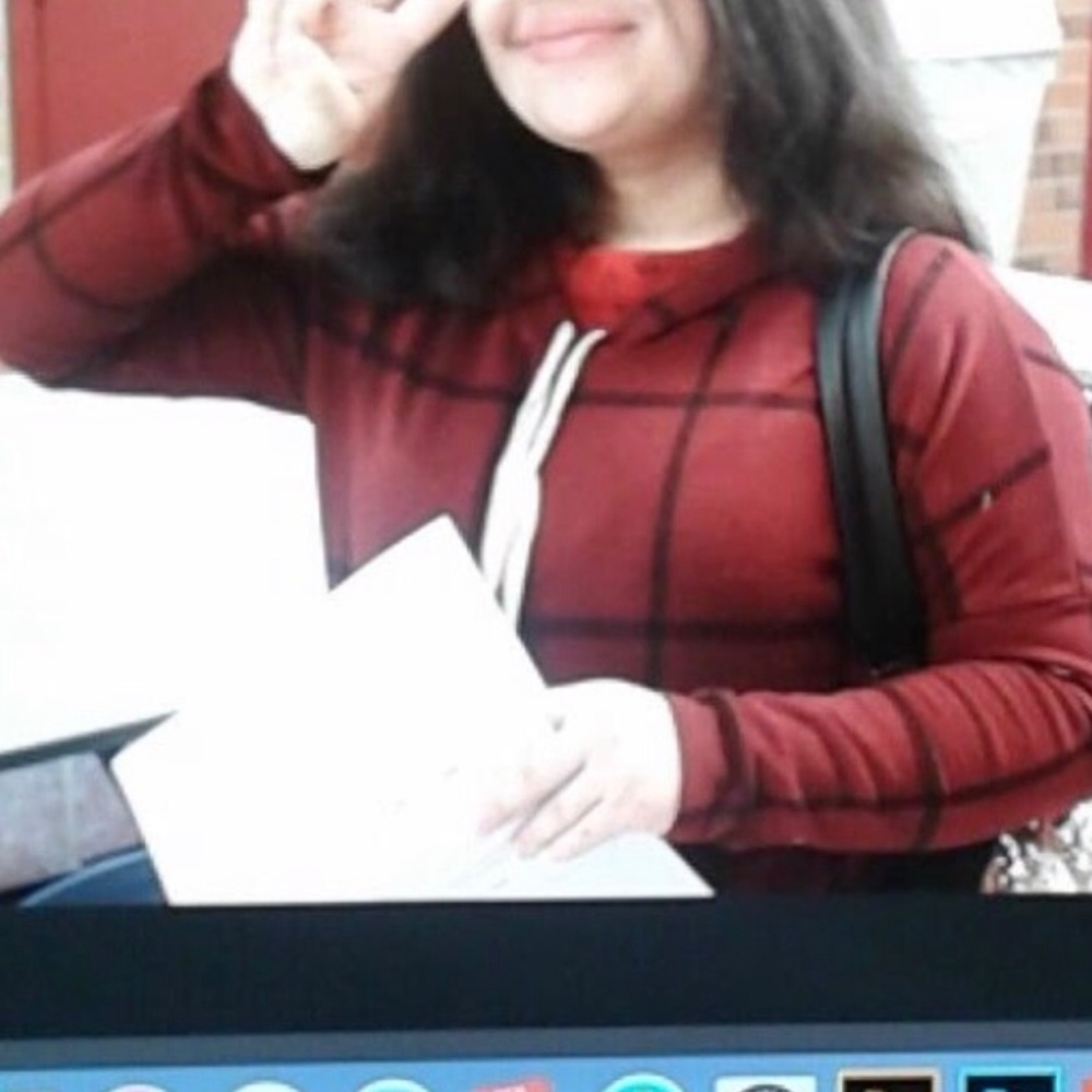 LOOKING FOR THIS‼️ Dark Red w/ Black Plaid pullover Hoodie